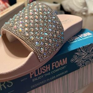 SKECHERS CALI FOAM BLING SANDALS